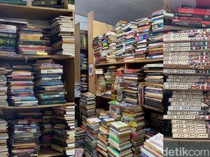 Video: Bikin Betah Berjam-jam! Intip Toko Buku Unik Nyempil di Kebayoran Lama
