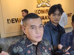 Nusron Wahid 2 Hari Tak Hadiri Rapat di DPR, Wamen Ossy Buka Suara
