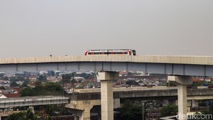 Bank Permudah Masyarakat Pakai Transportasi Publik Lewat QRIS Tap