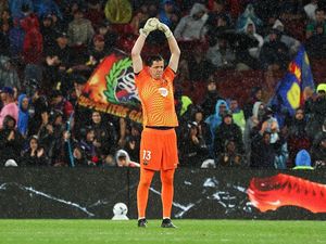 Szczesny Blunder Usai Gantikan Joan Garcia, Flick: Hal Wajar