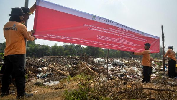 Bikin Polusi, TPS Ilegal Seluas 8.000 Meter di Tangerang Disegel