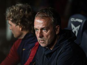 Barcelona Vs Racing Santander: Barca Menang Lagi, Hansi Flick Ukir Rekor