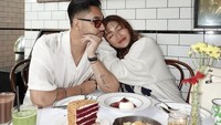 So Sweet! Krisjiana dan Siti Badriah Kulineran bareng Keluarga Kecilnya