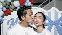 8 Potret Ultah ke-32 Mikha Tambayong Bertema Padel, Mesra Bareng Suami