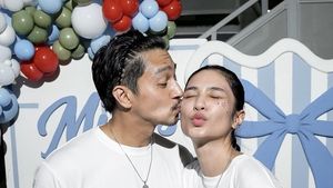 8 Potret Ultah ke-32 Mikha Tambayong Bertema Padel, Mesra Bareng Suami