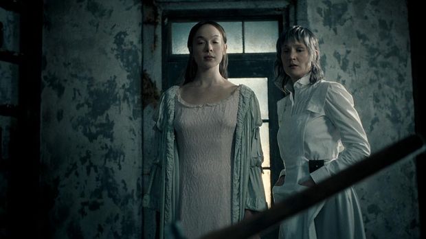 Monster: The Lizzie Borden Story Monster: The Lizzie Borden Story. Ella Beatty as Lizzie Borden in episode 404 of Monster: The Lizzie Borden Story. Cr. Courtesy of Netflix © 2026