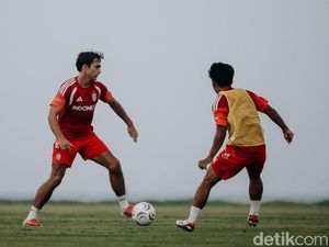 Bali United Kembali ke Markas Borneo FC, Johnny Jansen Pasang Target 3 Poin
