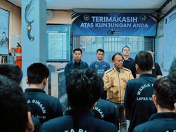 Over Kapasitas, 25 Napi Lapas Sukabumi Dipindah ke Karawang-Subang