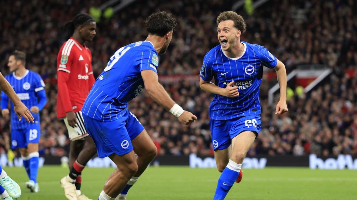 Perayaan gol Maxim De Cuype. (Foto: Getty Images/Nigel French/Allstar)