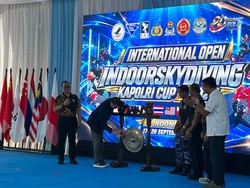Kejuaraan Dunia Indoor Skydiving Kapolri Cup Digelar, Diikuti 382 Peserta
