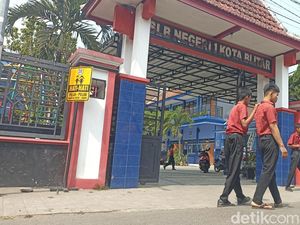 9 Siswa SLB Kota Blitar Mual-Muntah Usai Konsumsi MBG