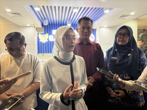 Korban Keracunan MBG di Kediri Jadi 37 Siswa, Wali Kota Jenguk ke RS