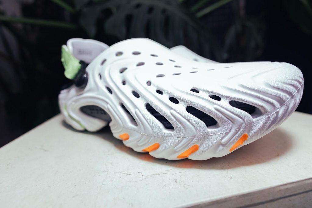 kampanye Let The Talk Crocs Echo II ajak tampil berani dan percaya diri dengan gaya sendiri