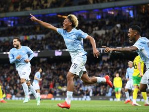 Man City Tantang Brighton Usai Menang Besar 5-0 Lawan Norwich