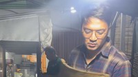 Jualan Sate Maranggi, Ihsan Tarore Bersyukur Bangun Bisnis Sendiri