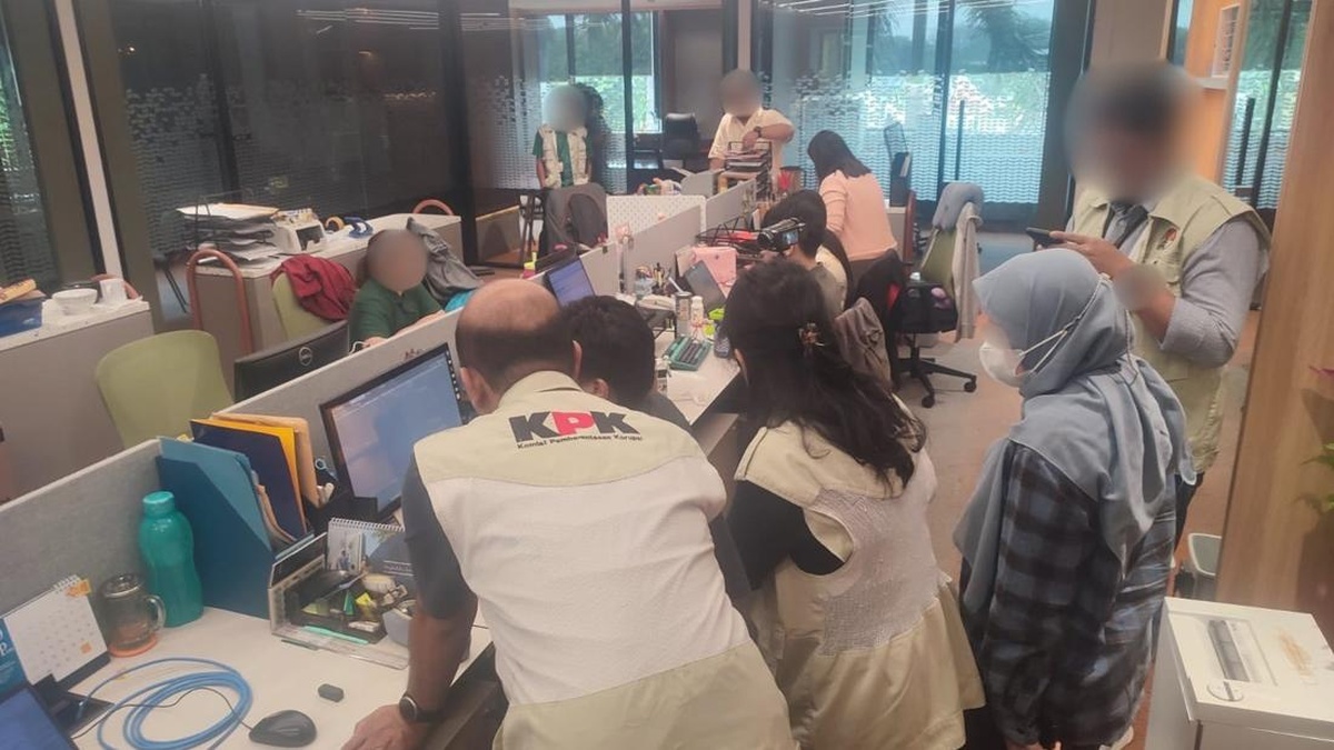 Suap HGB: KPK Angkut Dokumen dari Kantor Summarecon