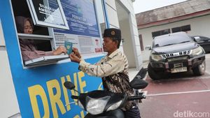Layanan Drive Thru Permudah Pengambilan Paspor di Imigrasi Dumai
