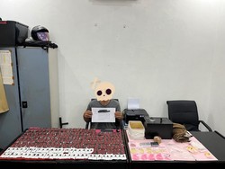 Polisi Tangkap Pengedar 413 Butir Ekstasi dan 192 Etomidate di Jambi