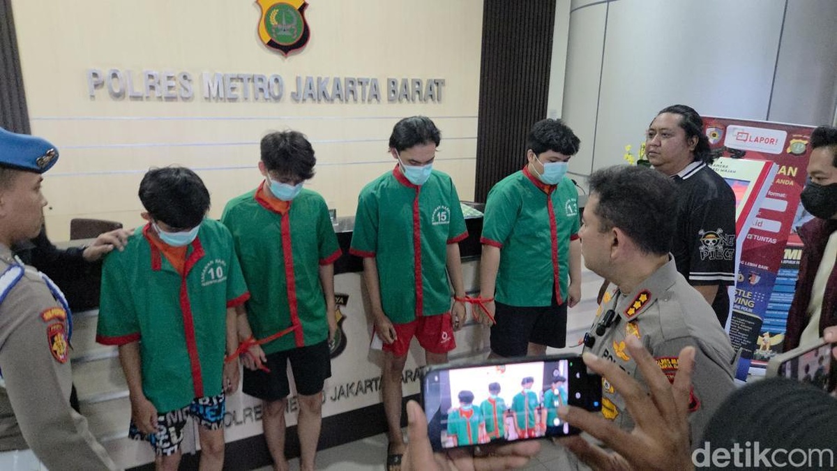Terbongkar Cara Sindikat Sinte Tangsel Racik Tembakau Gorila