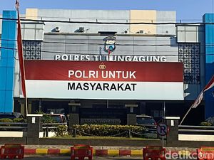 Kades Kedungwaru Tulungagung Ditahan Atas Dugaan Korupsi Mobil Siaga