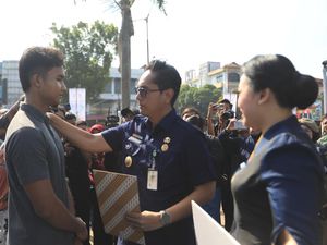 Program Tebus Ijazah Rico Waas Targetkan 1.000 Siswa, 278 Sudah Terealisasi