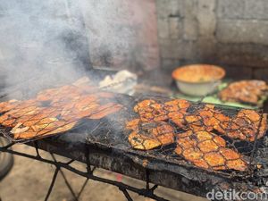 Makan Murah! Ada Ikan Bakar Khas Padang di Samping Pasar Benhil