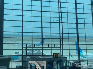 Nongkrong di Soetta, Nonton Pesawat dari Dekat Tanpa Tiket