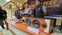 Pejabat Dishub Sukabumi Cabuli 3 Siswi Magang Sambil Karaoke di Ruang Kerja