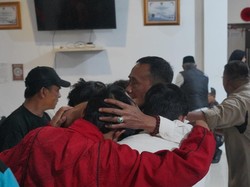 Cerita Korban KM Virgo: Bertahan 10 Jam dengan Tabung Gas