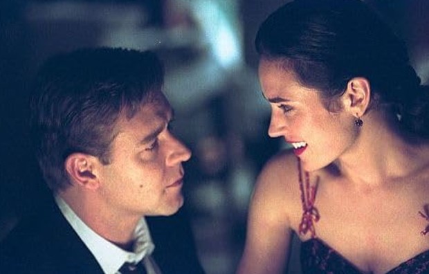 Film romantis A Beautiful Mind terinspirasi dari kehidupan matematikawan John Nash dan hubungannya dengan Alicia Nash yang menjadi bagian penting dalam perjalanan hidupnya.