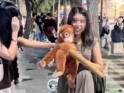 Viral Dugaan Pelecehan Modus Konten Boneka di Jalan Tunjungan Surabaya