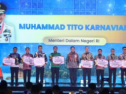 Pacu Kinerja Daerah, Kemendagri Apresiasi Pemda Berprestasi di Sulawesi