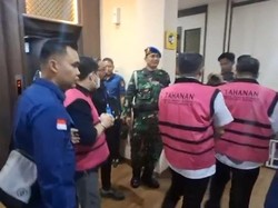 Kejagung Limpahkan Bos Tambang Aseng dkk ke Kejari Jakpus