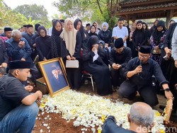 Danny Setiawan Dimakamkan di Purwakarta, Disiapkan Sejak Menjabat