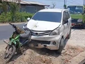 Petani Kendarai Motor Tanpa Lampu Tewas Ditabrak Mobil di Polman