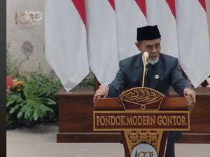 Kiai Hasan Gontor Guyon Cari Muka di Depan Prabowo