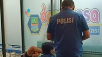 Ruangan Bupati Bekasi Digembok Massa, Diduga Protes soal Pilkades