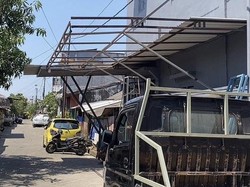 Kanopi di Atas Jalan Penghambat Damkar Makassar Dibongkar