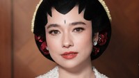 Pesona Amanda Rigby Jadi Pengantin Jawa Berpaes saat Dinikahi Andre Taulany
