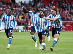 Kalahkan Forest, Coventry Akhiri Penantian 25 Tahun