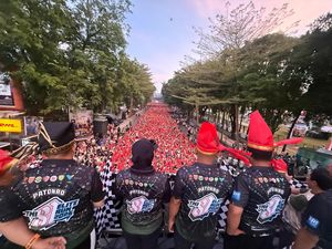 HUT TNI di Makassar Dimeriahkan 7.092 Pelari Patonro Elite Run