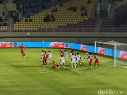 Persis Solo Pesta Gol ke Gawang PSBS Biak 7-0, Doumbia Cetak Quattrick!