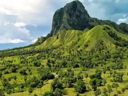 Efek Gempa, Turis Dilarang Naik Puncak Mercusuar Nikmati Nuca Molas