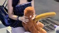 Kesaksian Wanita Korban Pelecehan Modus Konten Boneka di Jalan Tunjungan