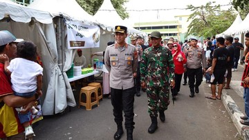 Stan Kuliner Ramaikan Semen Padang Vs PSIS di Bekasi, Polisi Kawal Pengamanan