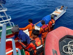 2 Nelayan Sikka yang Hilang Kontak Saat Berlayar ke Sulsel Ditemukan Lemas