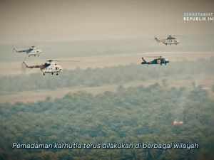 Seskab: 64 Pesawat dan 54 Ribu Personel Dikerahkan Tangani Karhutla