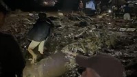 Banjir Bandang Terjang Wilayah Solok, Akses Jalan ke Padang Lumpuh
