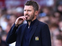 MU Gagal Menang, Carrick: Own Goal Lisandro Apes