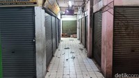 Sesepi Ini Pasar Pondok Labu Kini, Pembeli Bisa Dihitung Jari